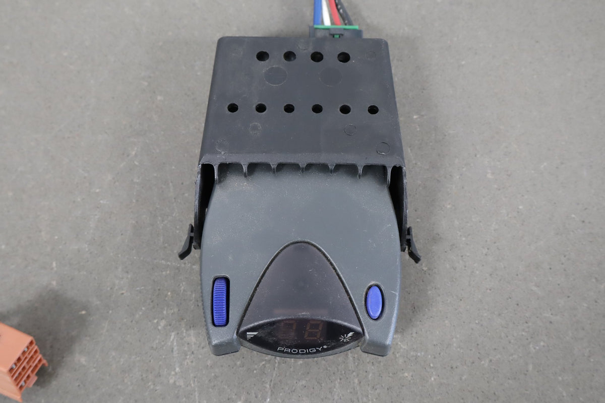 99-07 Chevy GMC Prodigy Trailer Brake Control Module GMT800