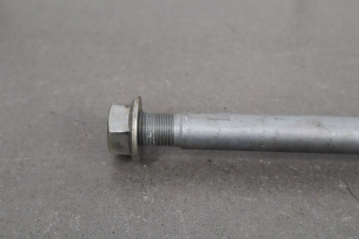 2018-2026 KAWASAKI NINJA 400 500 FRONT WHEEL AXLE SHAFT SPINDLE 41068-0627 OEM