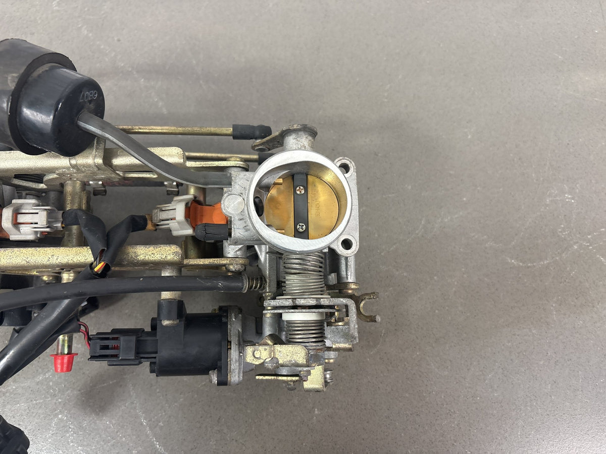 03-09 Suzuki SV650 SV650S Throttle Bodies OEM 13405-17G20 17G30