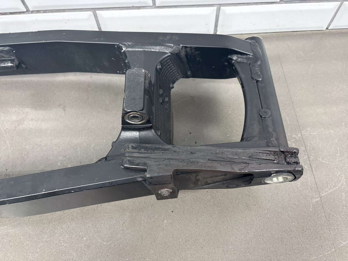 03-09 Suzuki SV650 SV650S Rear Swingarm (Black) OEM 61000-17G40-YAP