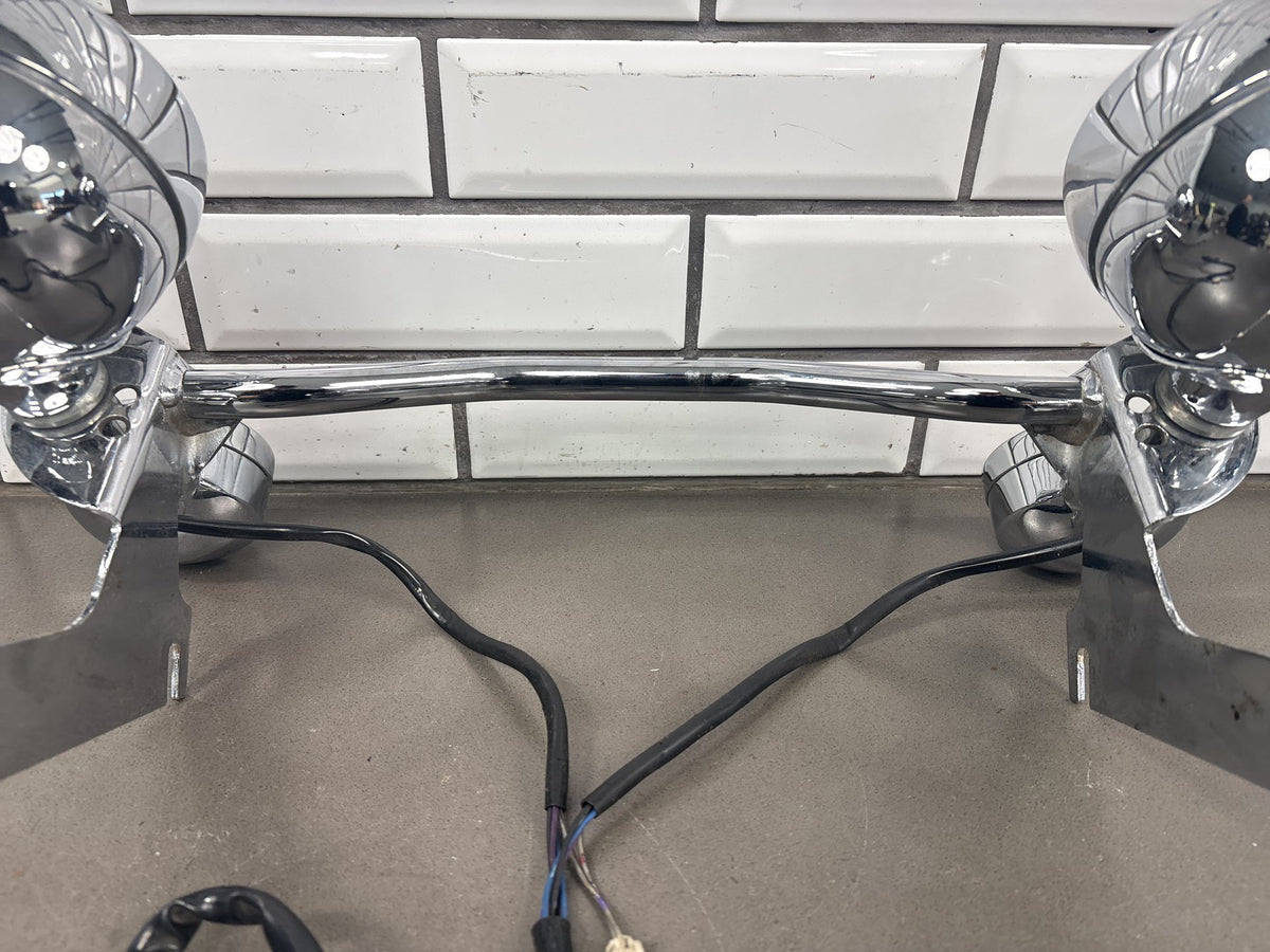 1994-2013 Harley Road King FLHR FLHRC Passing Lamp Bar Signals OEM 68712-94A
