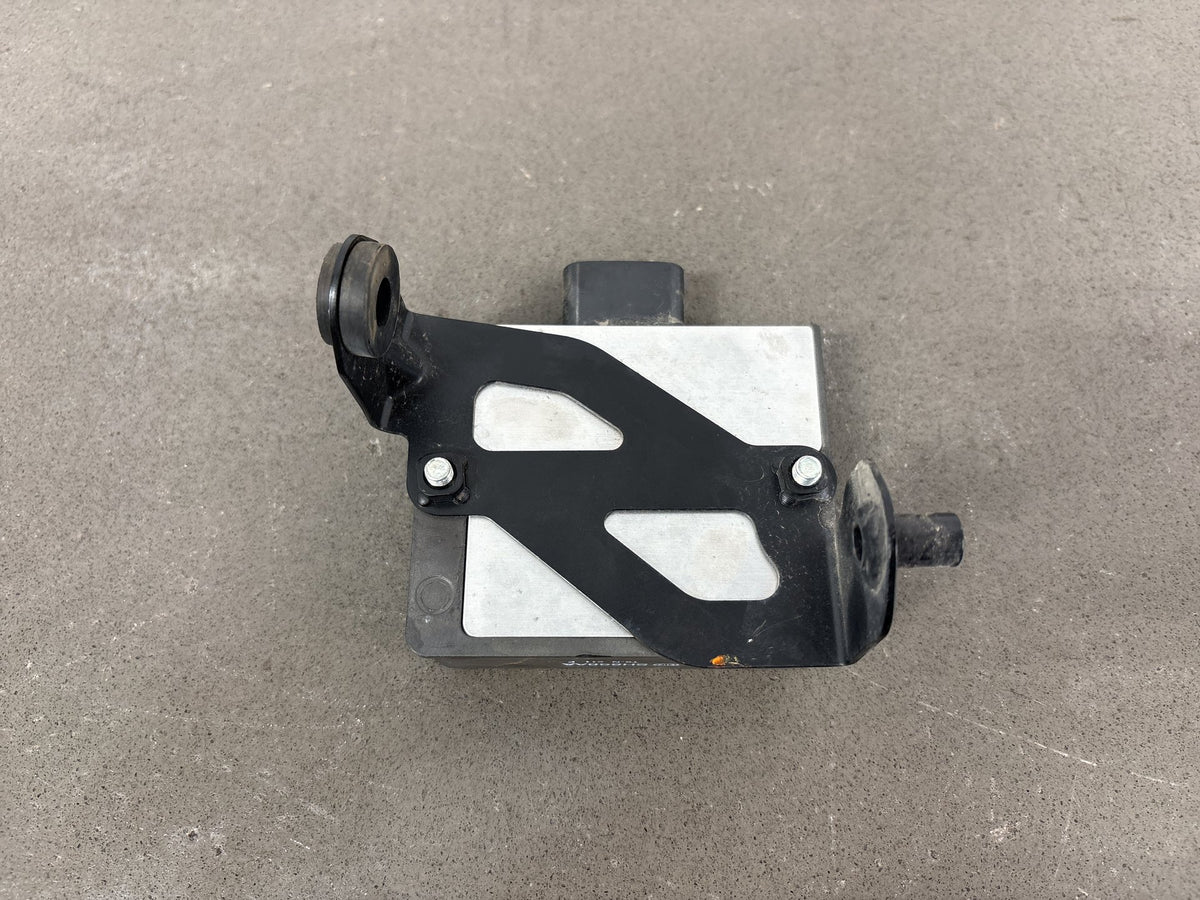 17-25 Kawasaki Ninja 650 EX650 Voltage Regulator Rectifier 21066-0750