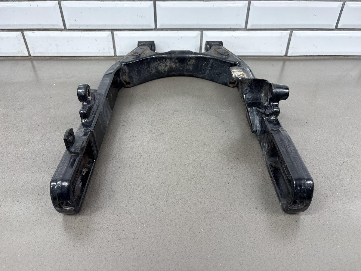 06-09 Harley Dyna FXD FXDB FXDC FXDL FXDWG FXDF OEM Swingarm Rear Fork 47820-06