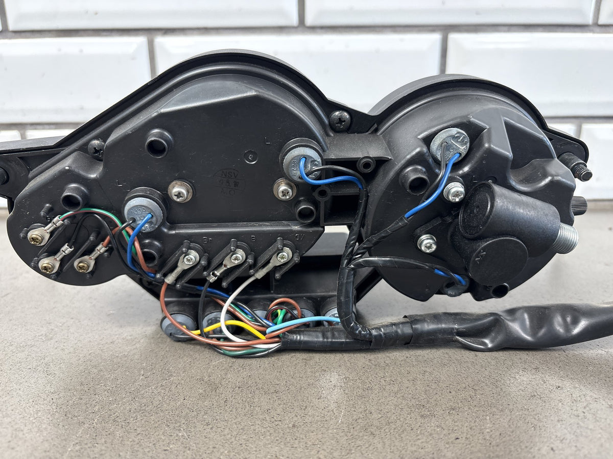 1999-2007 Yamaha YZF600R Gauge Cluster Speedometer Tachometer MPH 3,007 Mi OEM
