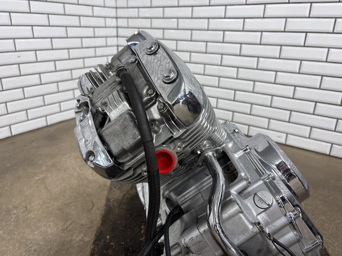 1992-09 Suzuki VS800 S50 Intruder Engine Assembly OEM 6000 Miles Complete