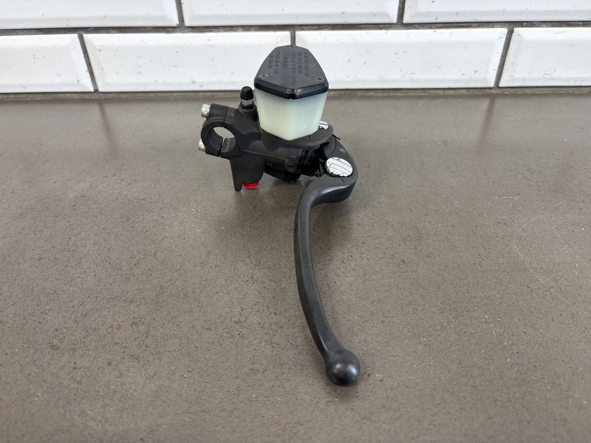 2010-2014 Kawasaki Concours 14 ZG1400 Front Brake Master Cylinder 43015-0148