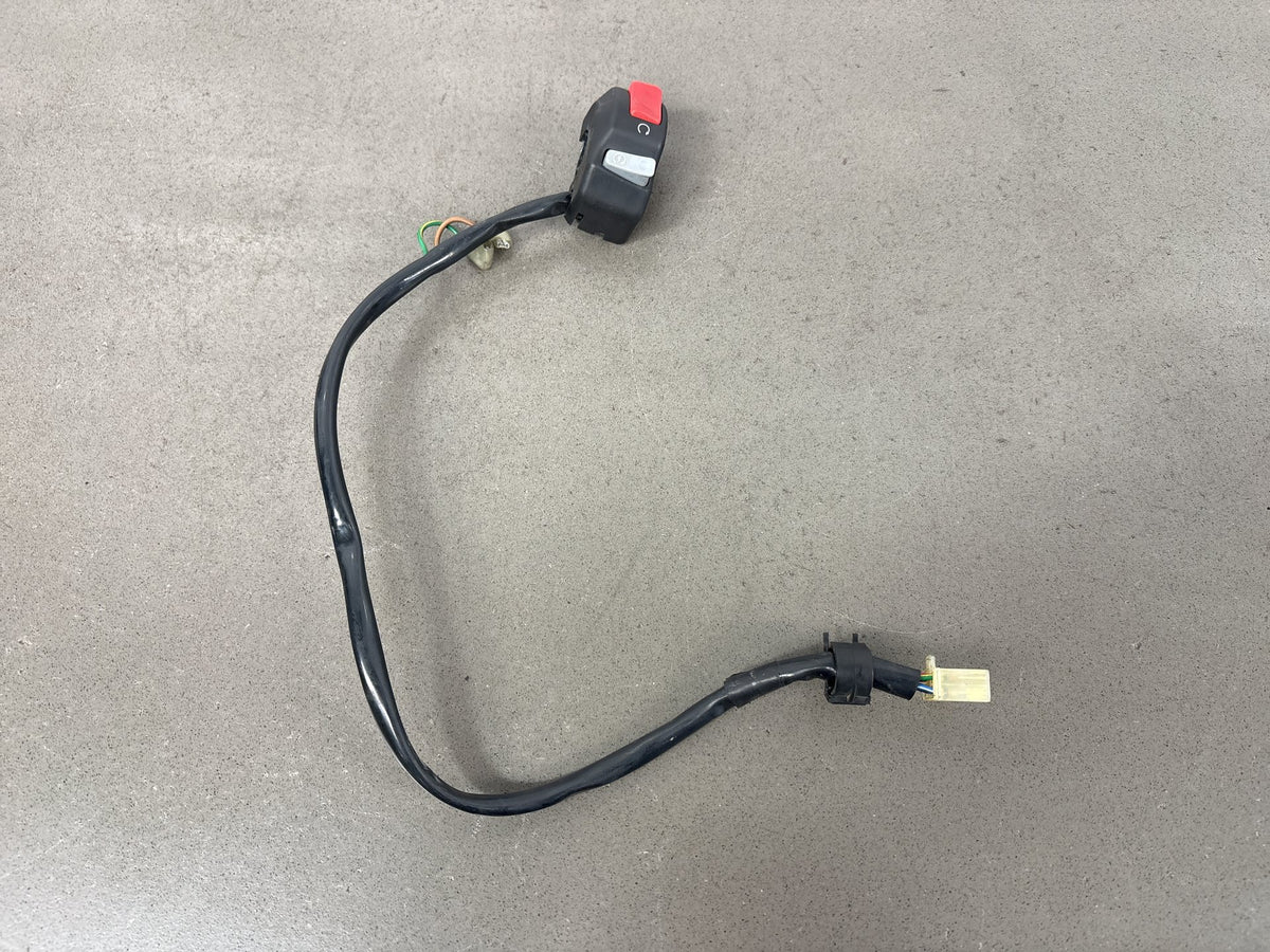 1999-2007 Yamaha YZF600R 3K Mile Right Handlebar Switch Housing Start Kill OEM