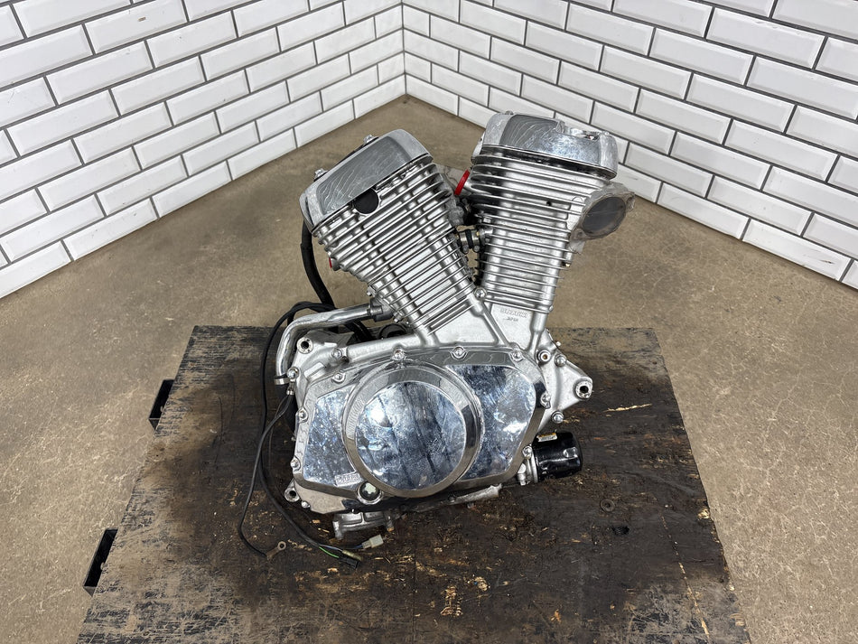 1992-09 Suzuki VS800 S50 Intruder Engine Assembly OEM 6000 Miles Complete
