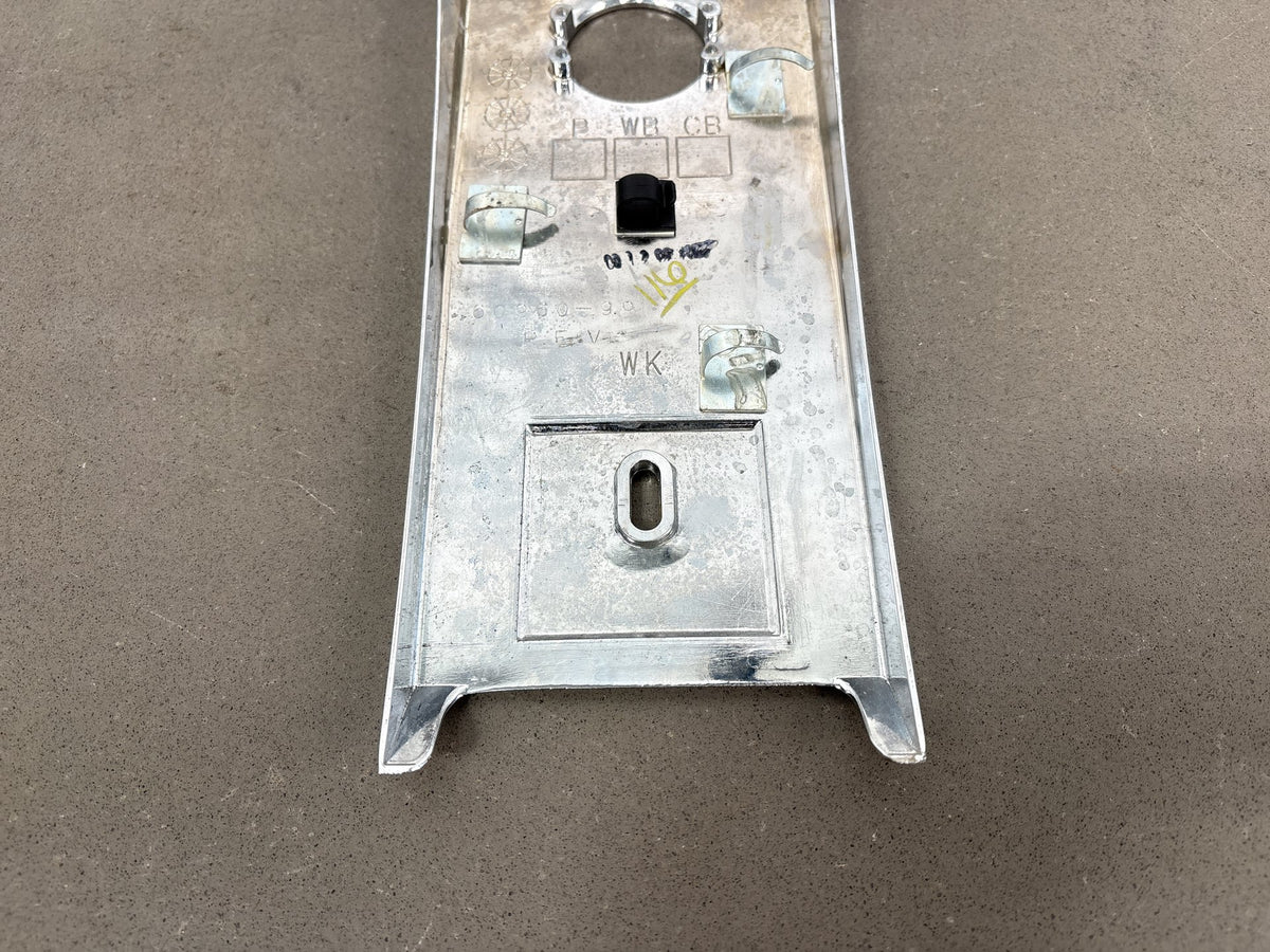 99-06 Harley Road King FLHR FLHRI FLHRCI Tank Console Dash Chrome OEM 60960-99