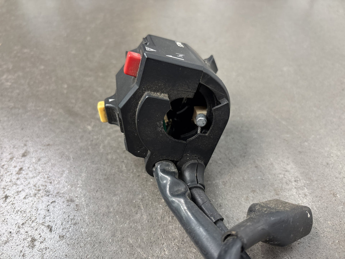 1995 Triumph Daytona 1200 Left Handlebar Switch with Choke Cable OEM
