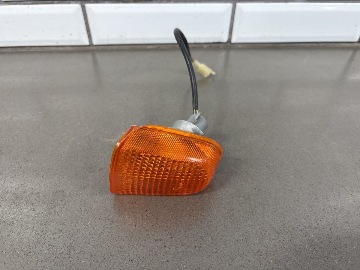 1992 Kawasaki Ninja ZX11 Front Turn Signals Pair Left/Right OEM