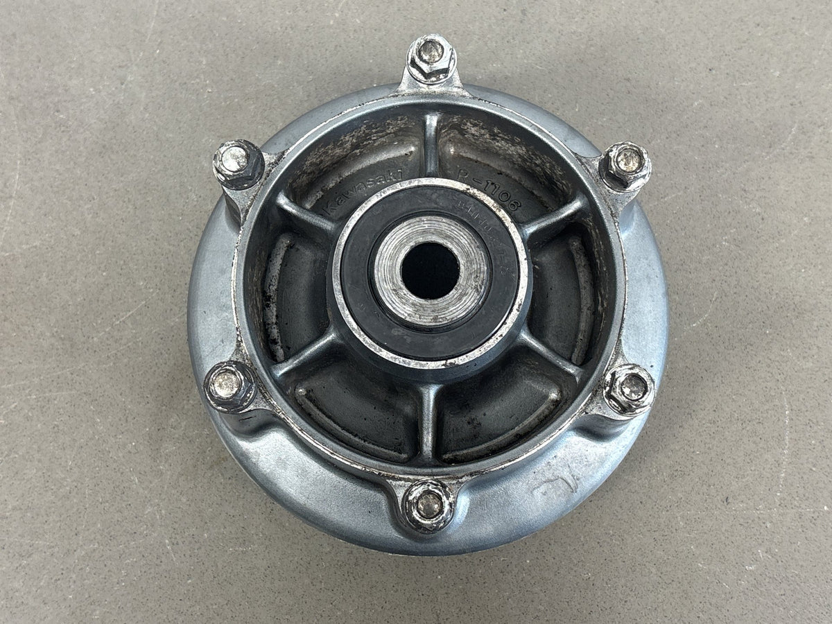 1990-1993 Kawasaki ZX-11 ZX1100C Rear Sprocket Carrier Coupling OEM 42033-1133
