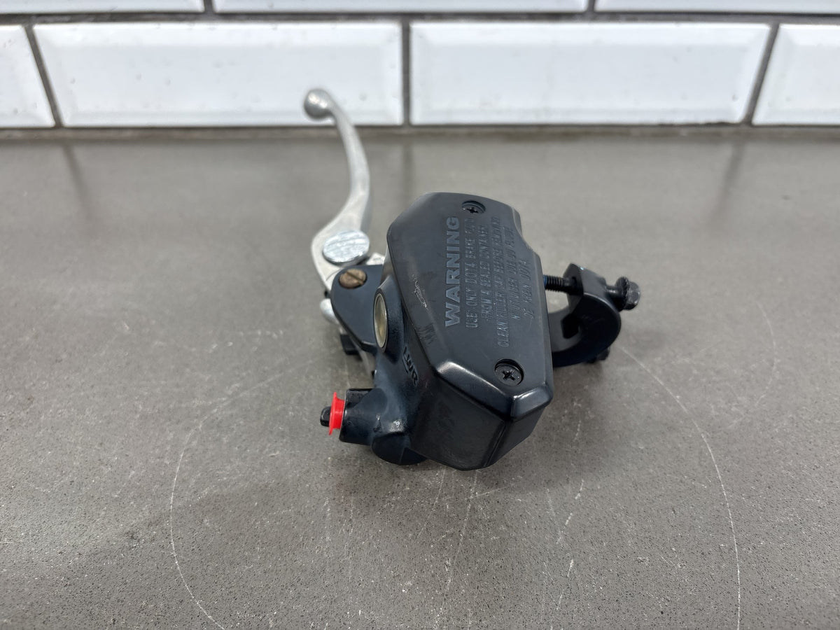 17-25 Kawasaki Ninja 650 EX650 Front Brake Master Cylinder (Black) 43015-0647