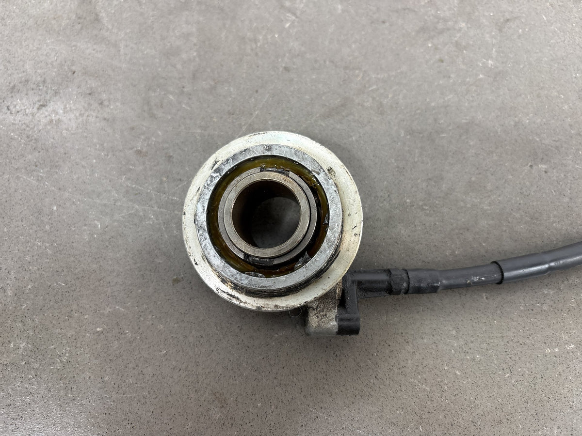 Triumph Daytona 1200 Trophy 1200 Speedometer Drive Gear with Cable OEM
