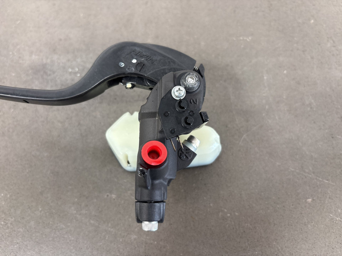 2010-2014 Kawasaki Concours 14 ZG1400 Front Brake Master Cylinder 43015-0148