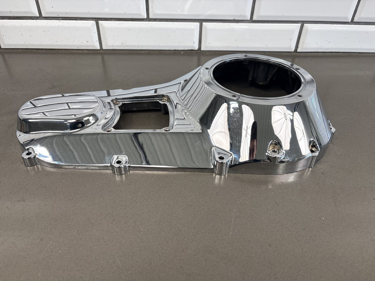 99-06 Harley Road King FLHR FLHRI FLHRCI FLHRS Outer Primary Chrome 60665-99B