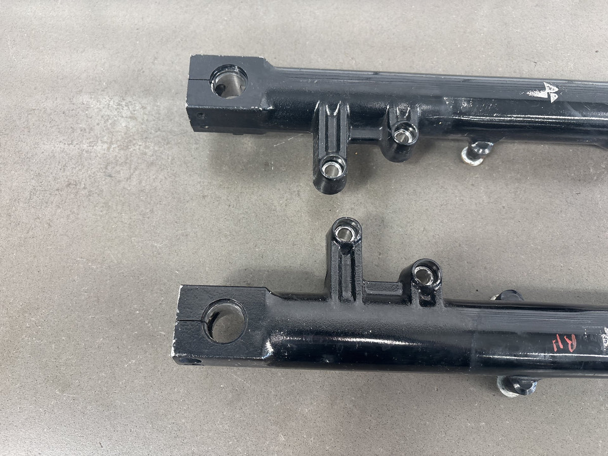 1992-1993 Kawasaki Ninja ZX11 Front Fork Set 44070-1167