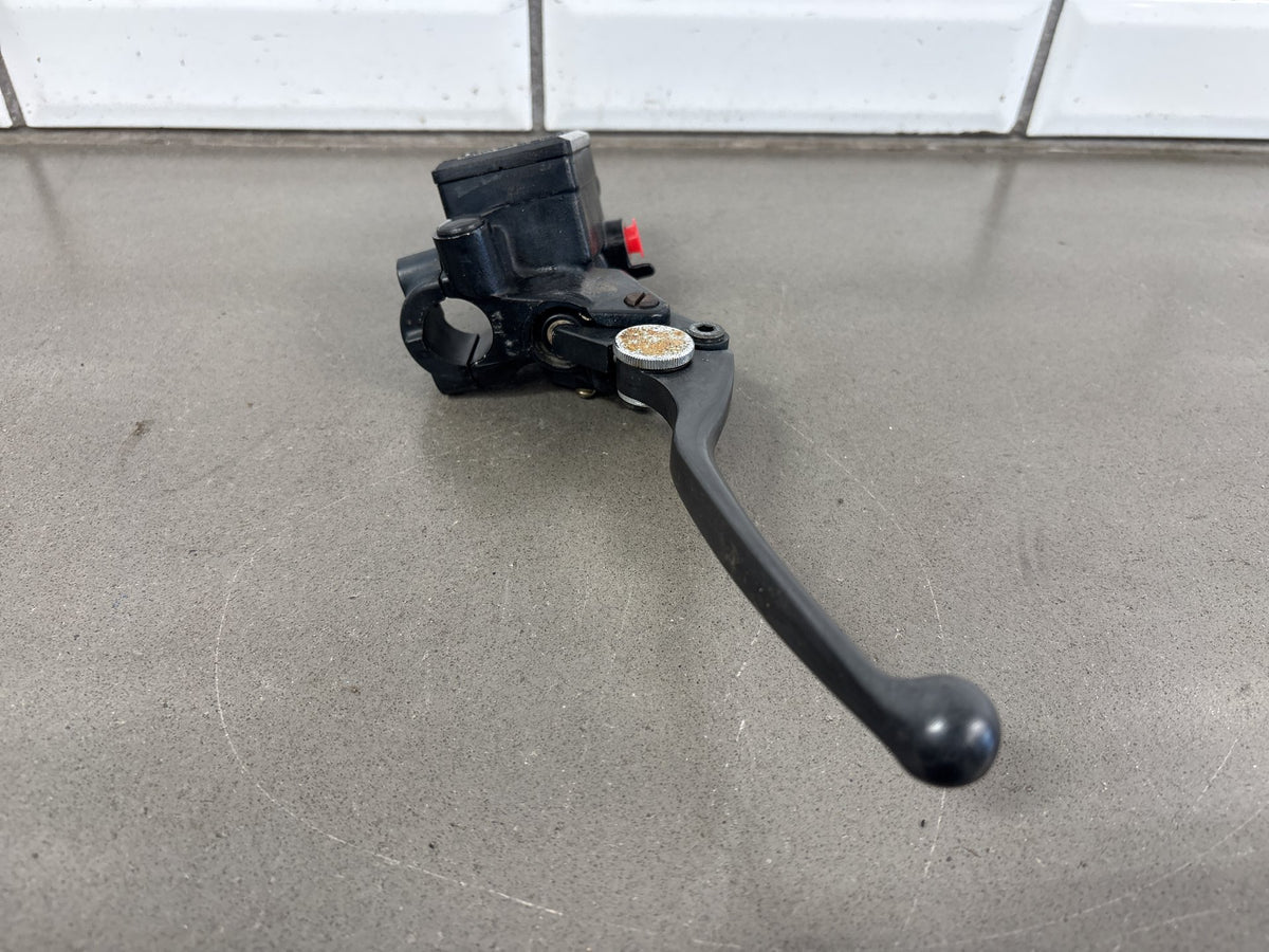 1990-2000 Kawasaki ZX-11 ZX1100C ZX1100D Front Brake Master Cylinder 43015-1498