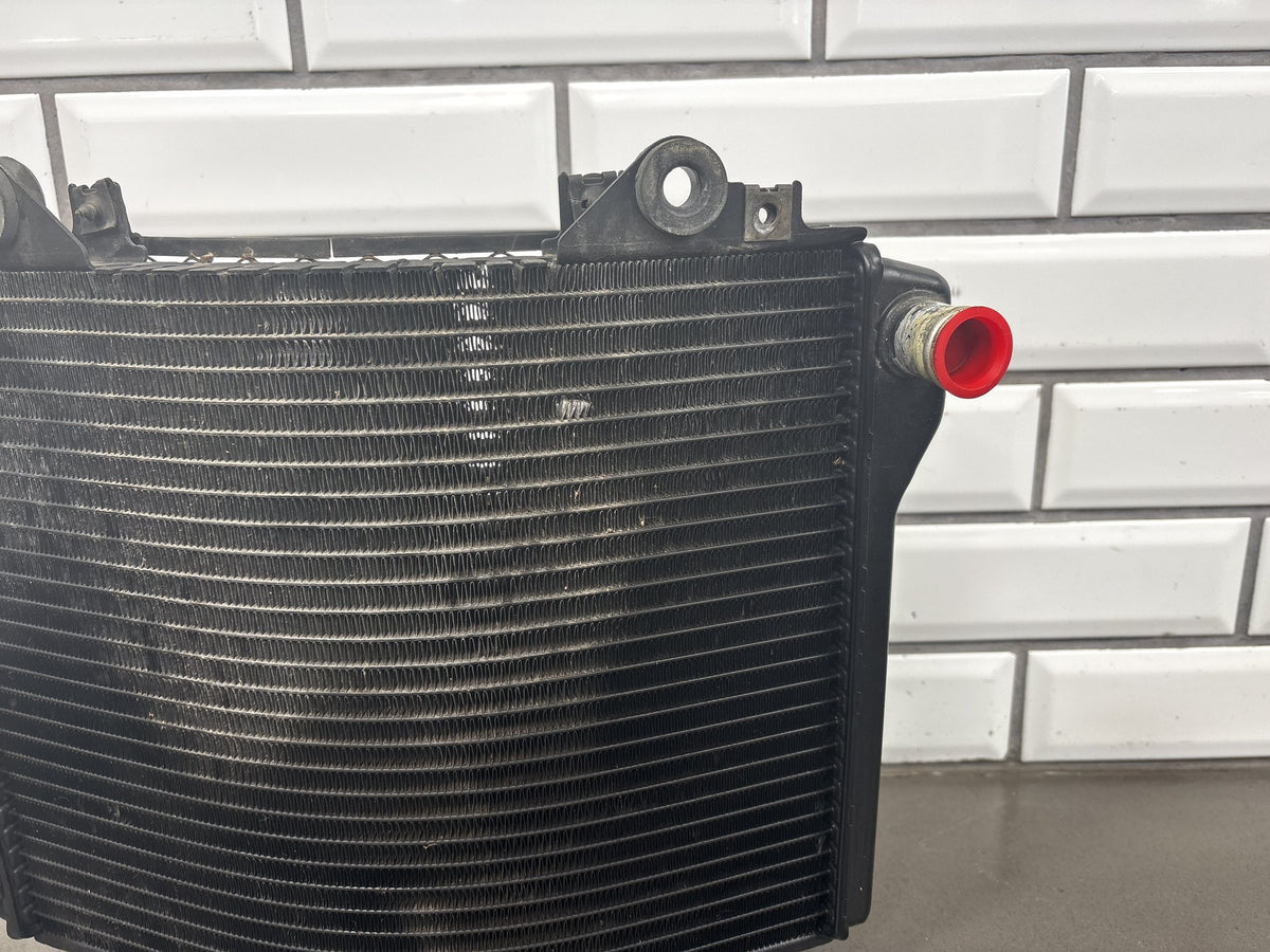 1990-1993 Kawasaki Ninja ZX-11 ZX1100C Radiator OEM 39060-1094