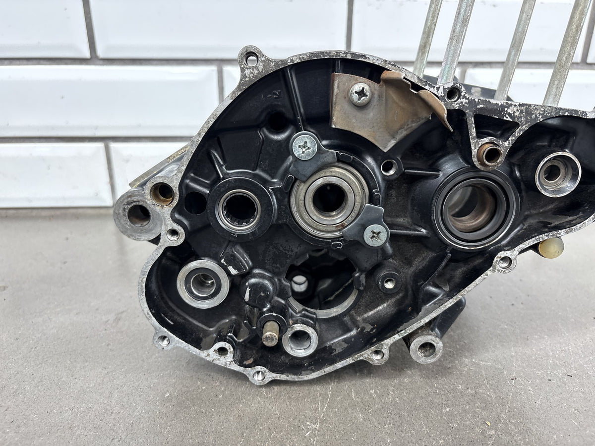 1982 Yamaha YZ80 Engine Crankcases Center Cases OEM