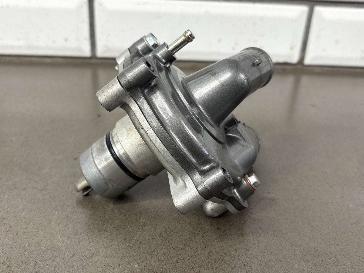 2006-2012 Yamaha FJR1300 Water Pump Assembly OEM 5JW-12421-10-00