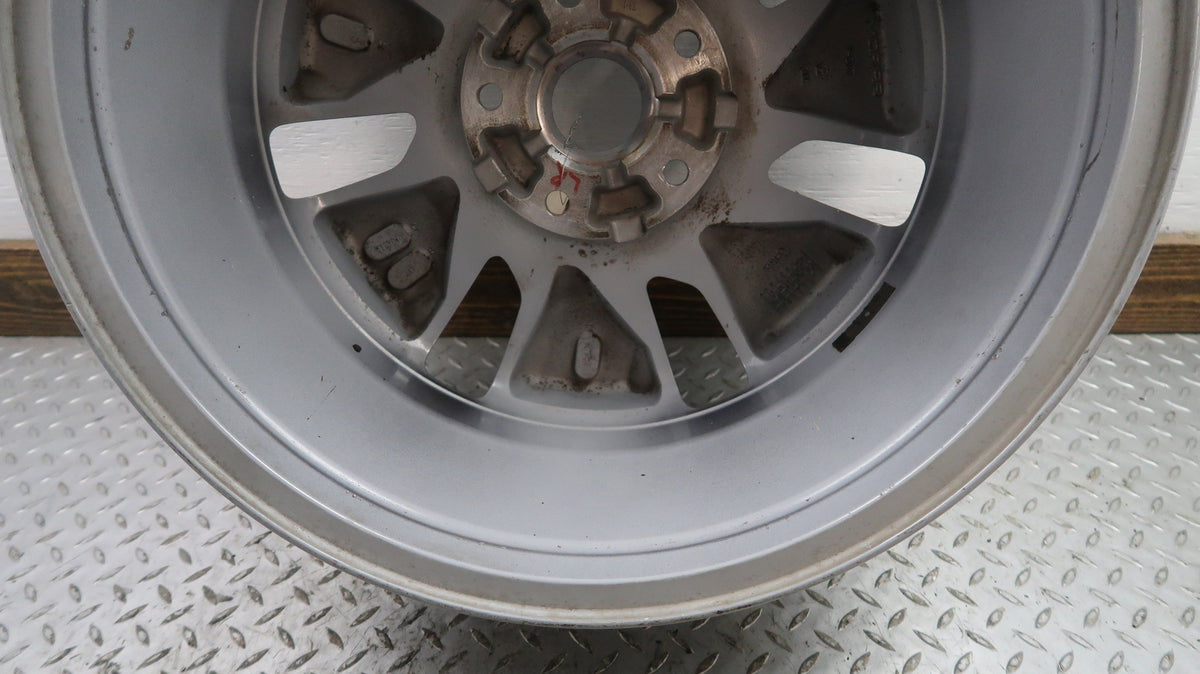 2017-2020 Chrysler Pacifica 18x7.5 OEM Wheel 5SQ16TRMAB Scuffed