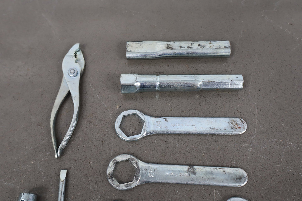 2001 Suzuki Intruder Volusia 800 Tool Kit