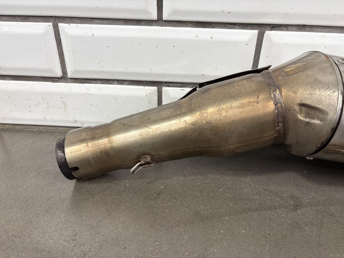 2004-2010 Aprilia RSV 1000 R Muffler