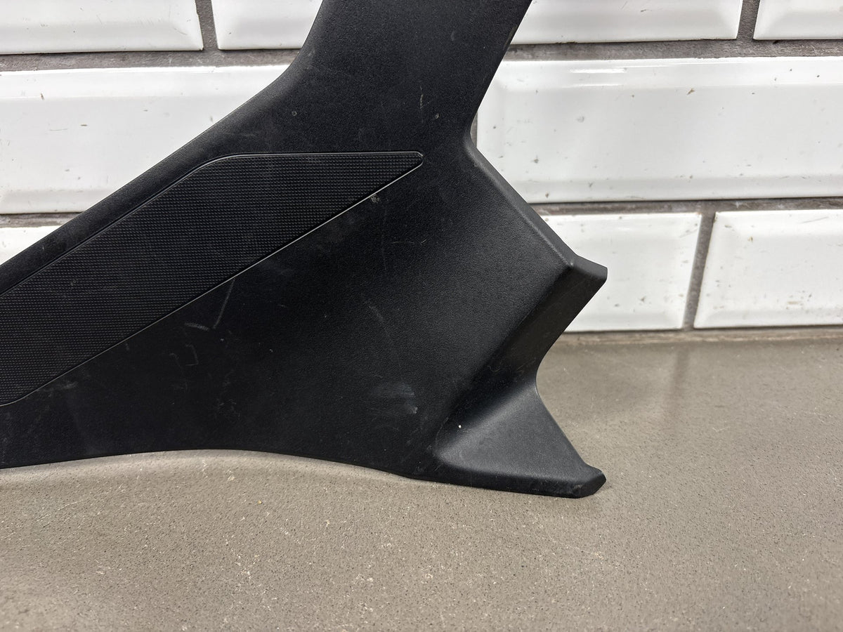 2018-2023 Kawasaki Ninja 400 Right Knee Pad Side Panel OEM 53065-0043